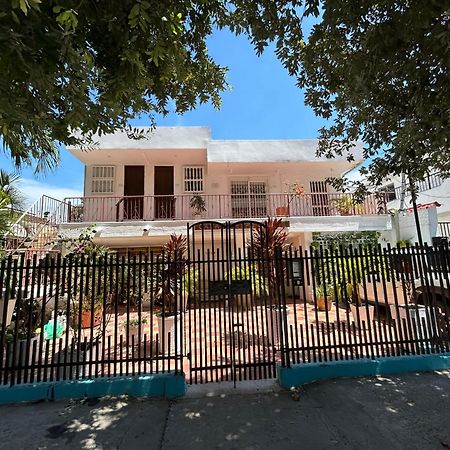 Casa Crespo Bed & Breakfast Cartagena Exterior photo